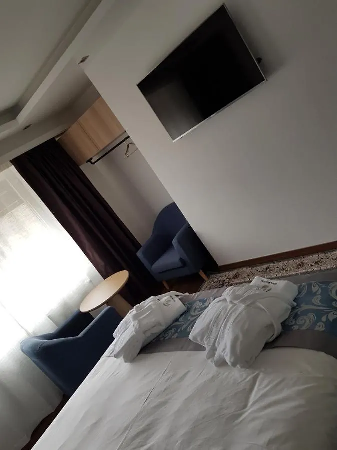Hotel Whiteswan Ehnen 4*,